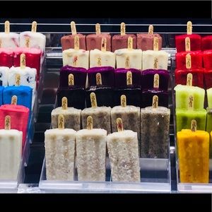 Meet your Posher, Mireya